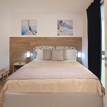 Guest House Aurora Polignano 폴리나노 아마레 외부 사진