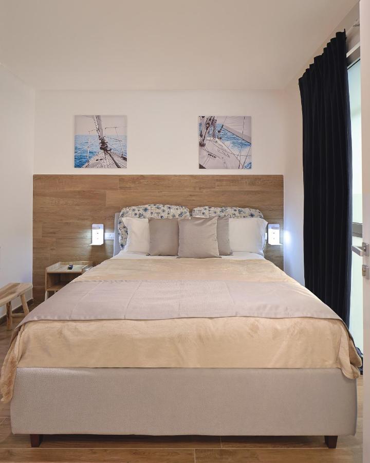 Guest House Aurora Polignano 폴리나노 아마레 외부 사진